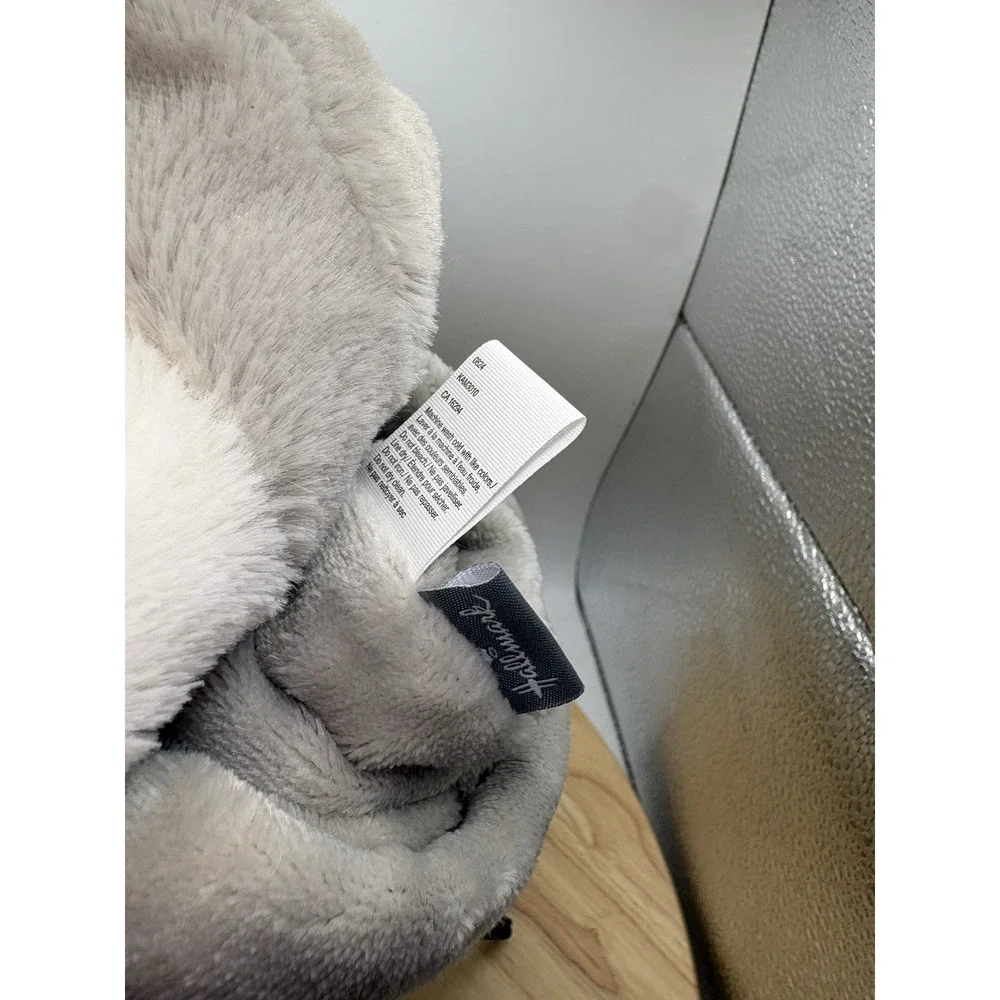 Hallmark Baby Shark Hooded Blanket with Pockets Gray White 40x30 KAM3010Y NEW